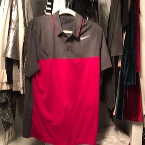 Men’s Nike golf polo shirt nwt
